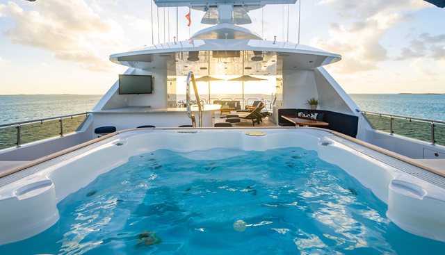 Aquasition Yacht 2