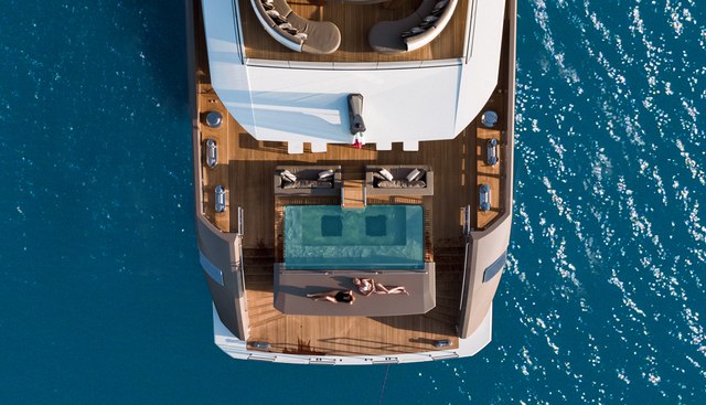 Solo Yacht 5