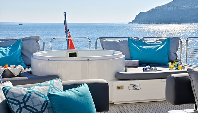 Excelerate Z Yacht 3