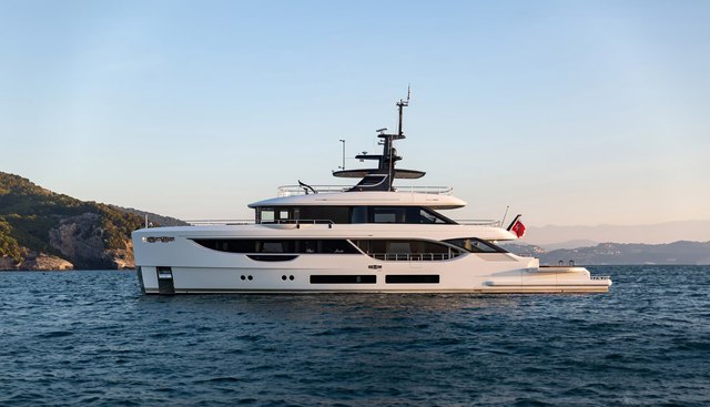 Aitana Yacht 5