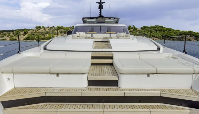 Quant Yacht 2