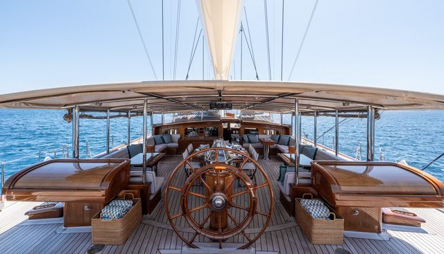 Athos Yacht 2
