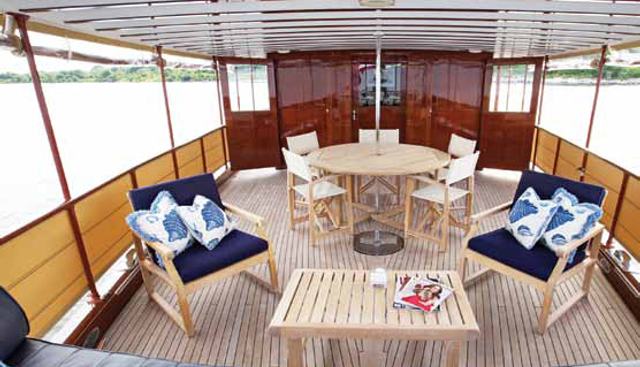 enticer yacht charter