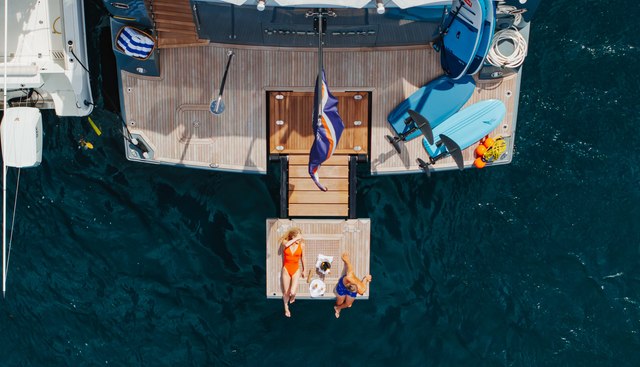 Limited Risks Yacht 5