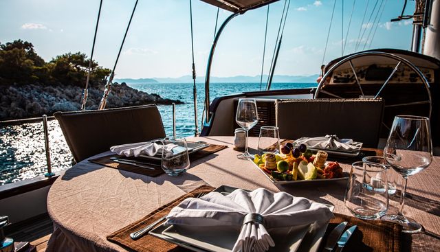 Nautilus Yacht 4