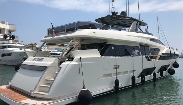 Stream Yacht 5