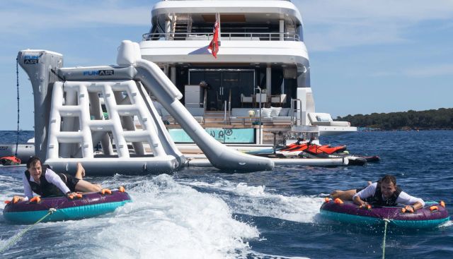 Dyna® Yacht 5