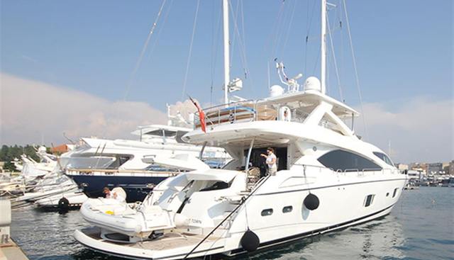 Splashed Out Yacht 5