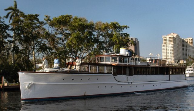 Honey Fitz Yacht 3