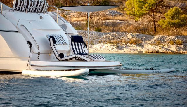 Sunseeker Predator 72 Ghost Yacht 5