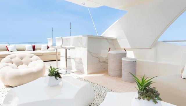 Bunker Yacht 3