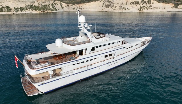 Cheetah Moon Yacht 4