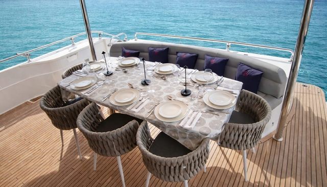 4'TS Yacht 4