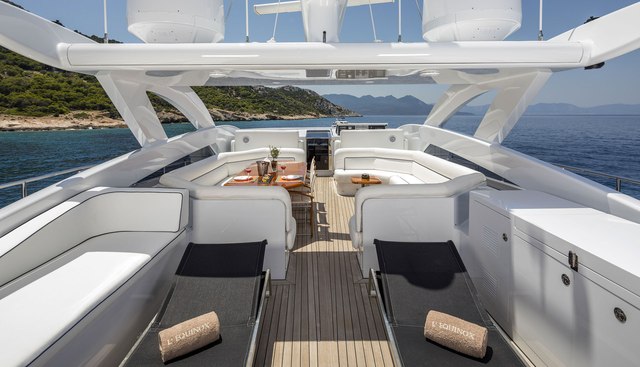 L'Equinox Yacht 3