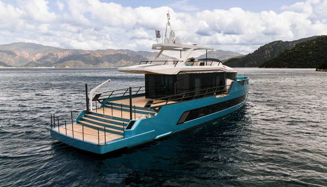 Wedge Yacht 5