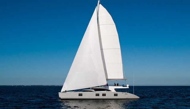 Ipharra Yacht 2