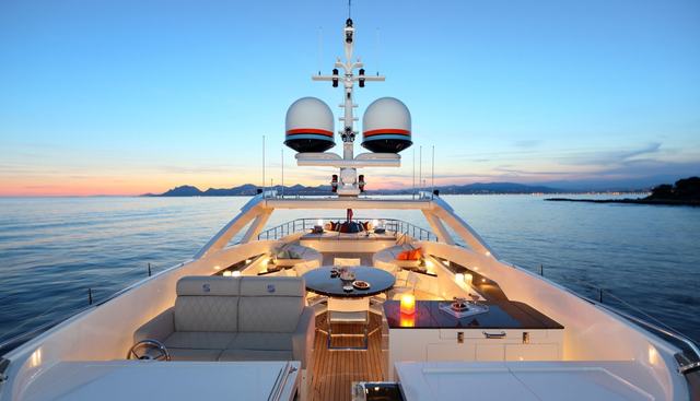 Aurelia Yacht 3