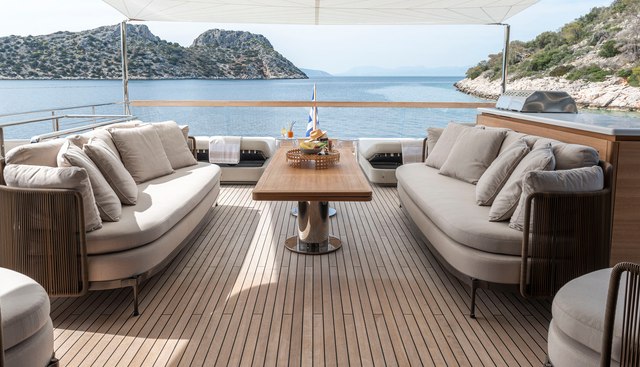 Fos Yacht 4