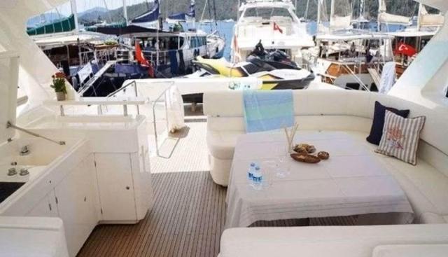 Reine Des Coeurs Yacht 2