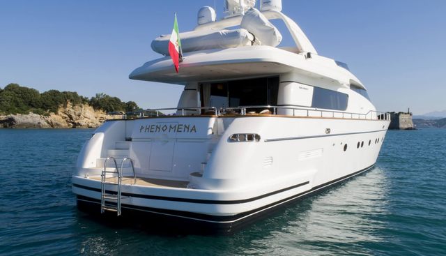 Phenomena Yacht 5