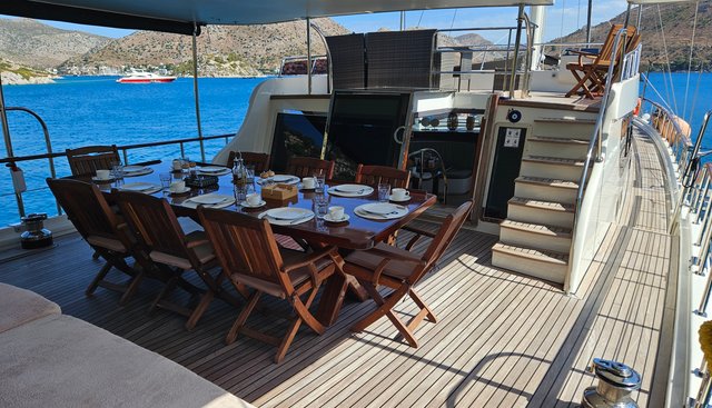 Arni Yacht 3