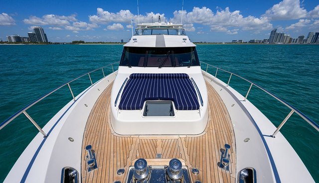 Jule Yacht 2