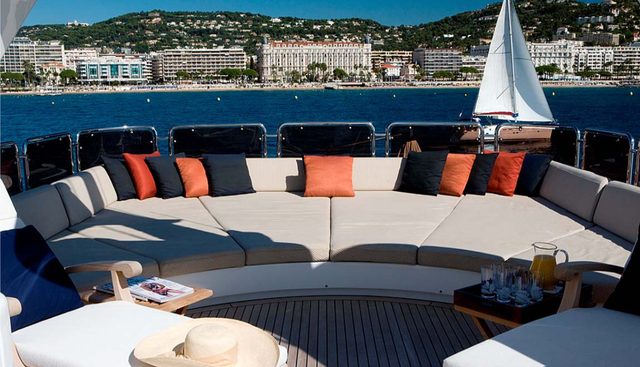 Jazz  Yacht 4