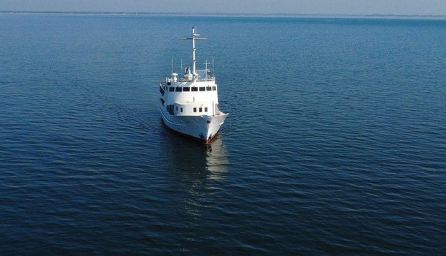 Tarmo Yacht 2
