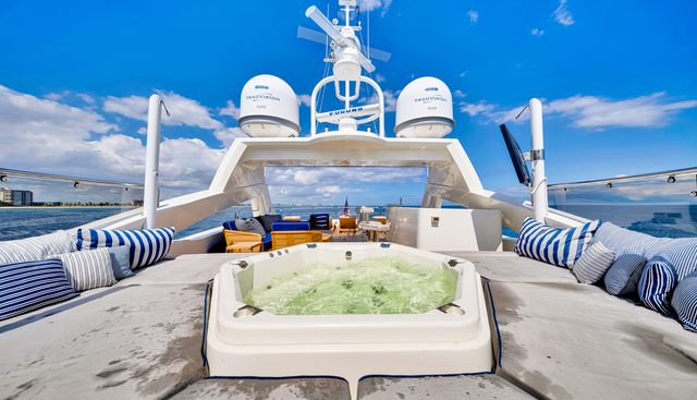 Natural 9 Yacht 3