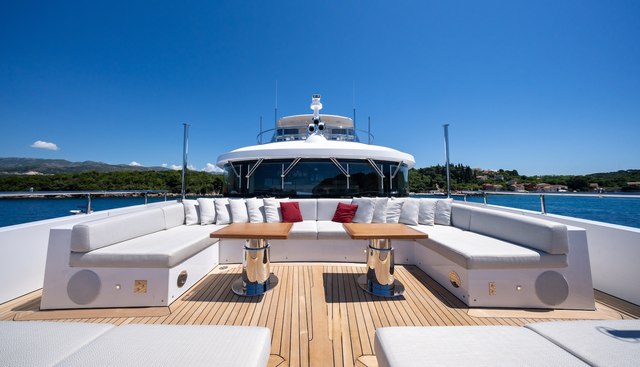 Happy Me Yacht 2