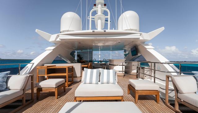 Captain Morgan III Yacht 2
