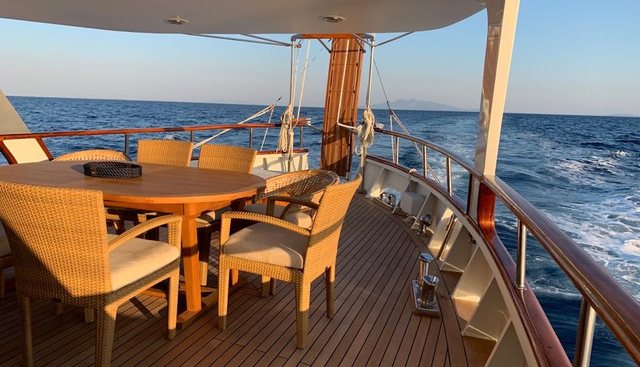 Nina Spirit of the Wind Yacht 4