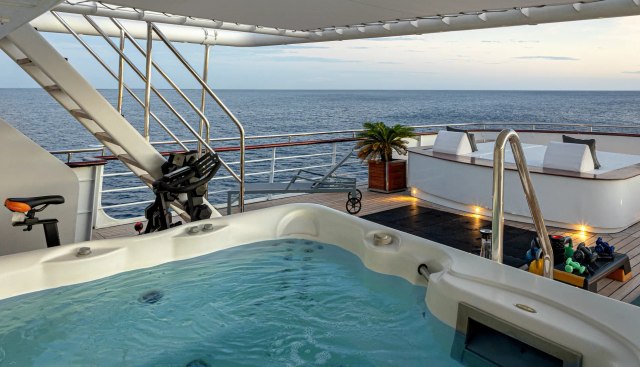 Aqua Blu Yacht 3