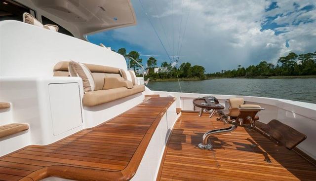 Touche Yacht 4