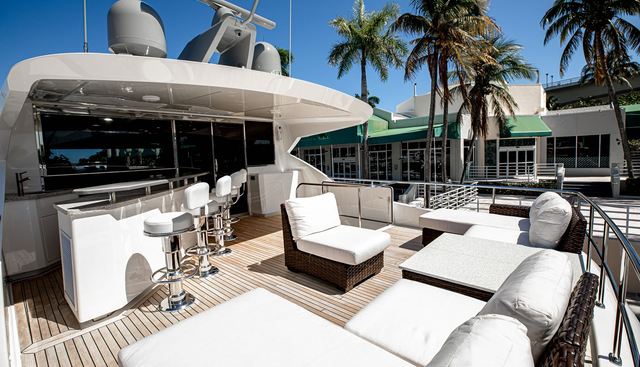 Indigo Yacht 3