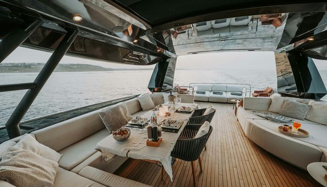 Venus Yacht 3