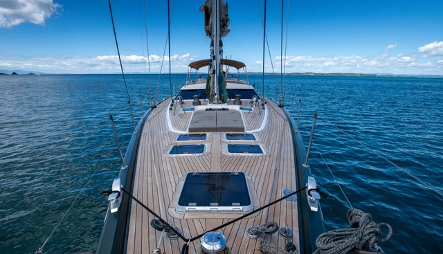 Crazy Horse Yacht 3