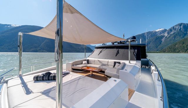 Voyager Yacht 2