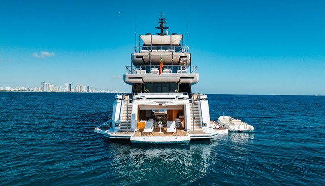 Neverland II Yacht 5