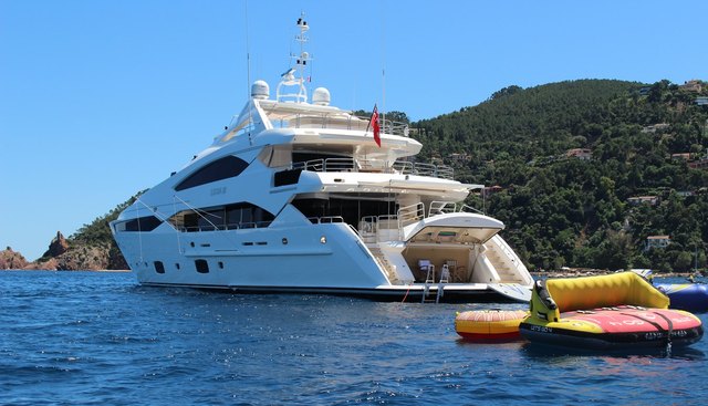 Lusia M Yacht 5