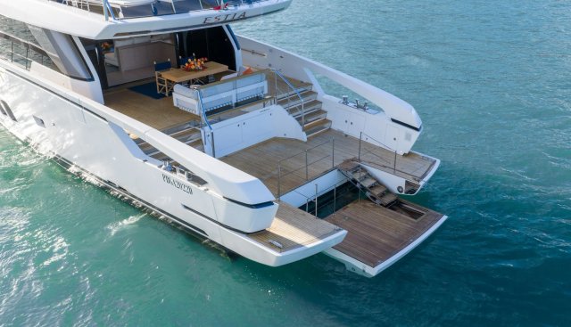 Estia Yacht 5