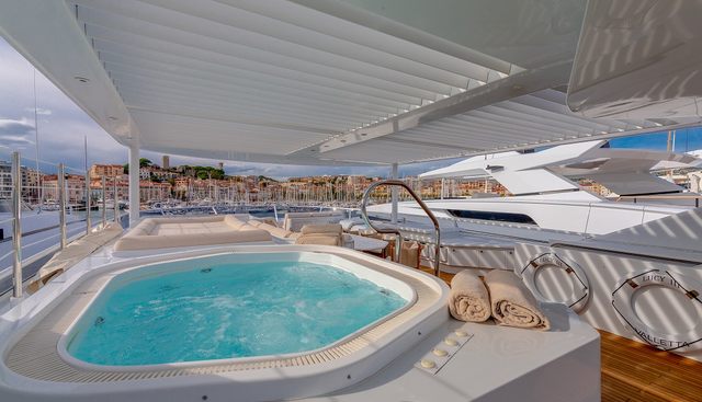 Lucy III Yacht 3