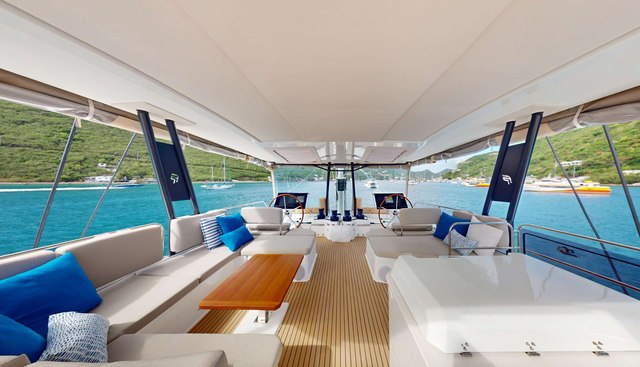 Sapphire Yacht 2