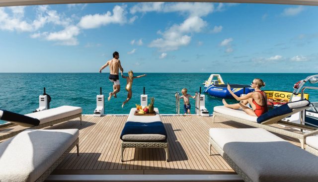 Starburst IV Yacht 4