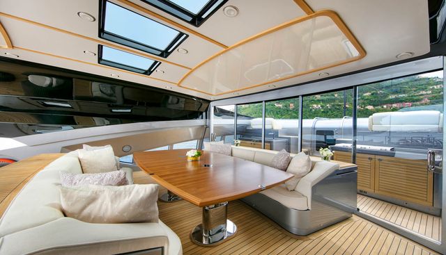 Five Yacht 2