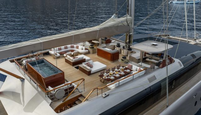 ArtExplorer Yacht 2