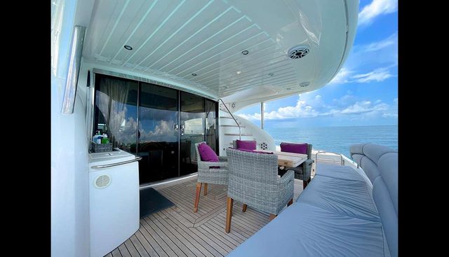 Twins Yacht 5