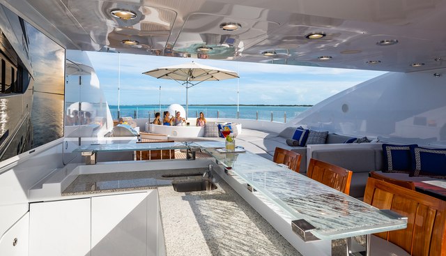 Turquoise Yacht 3