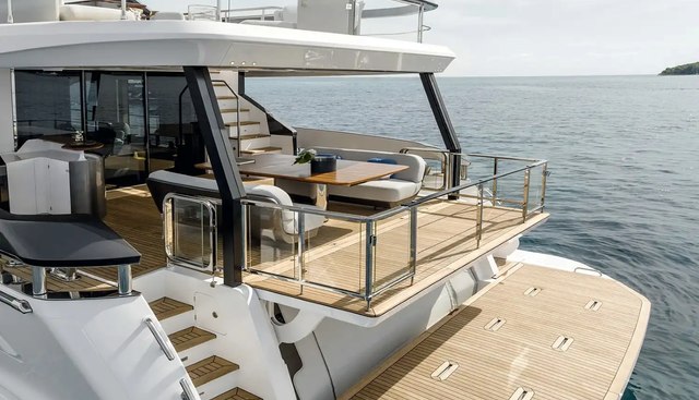 Getaway Yacht 4