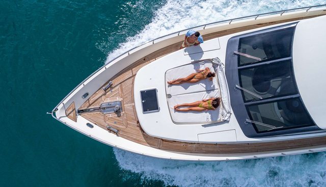 Salt Shaker Yacht 2